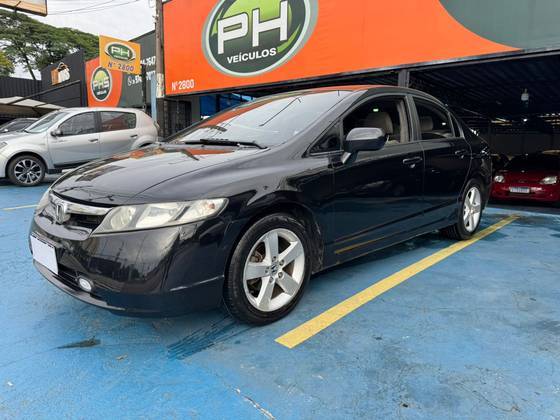 HONDA CIVIC 1.8 LXS 16V FLEX 4P AUTOMÁTICO
